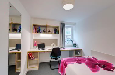 Regent Street, City Centre, Plymouth - Image 2